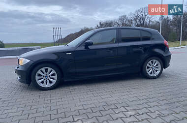 Хэтчбек BMW 1 Series 2008 в Луцке