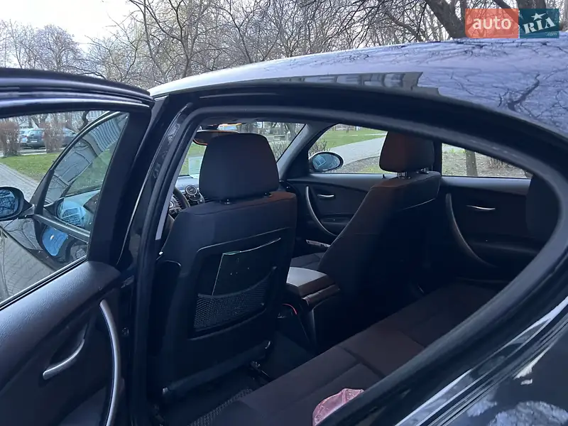 BMW 1 Series 2008 VIN WBAUD71030PD94663 фото оголошення 8 з 51