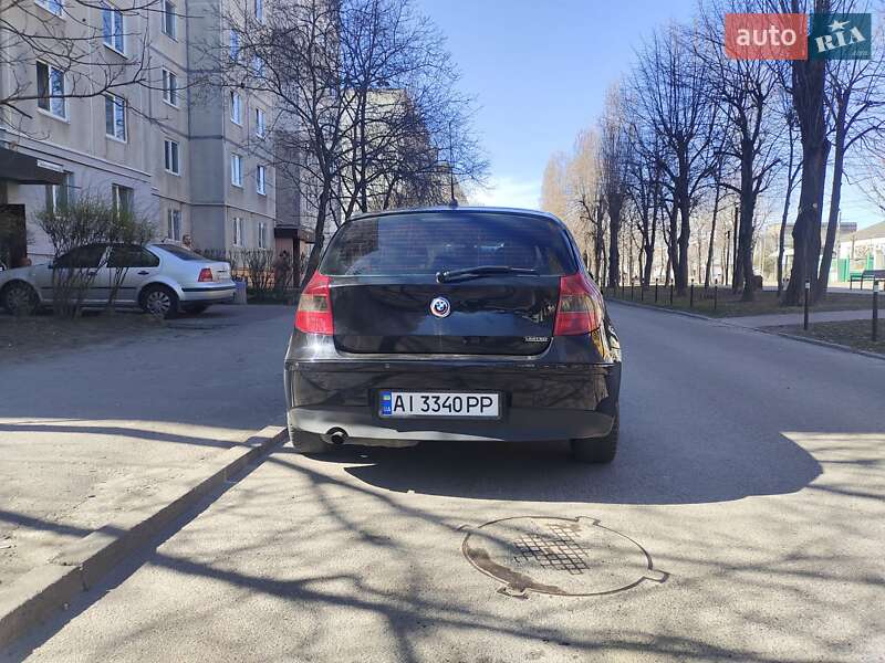 Хэтчбек BMW 1 Series 2005 в Белой Церкви