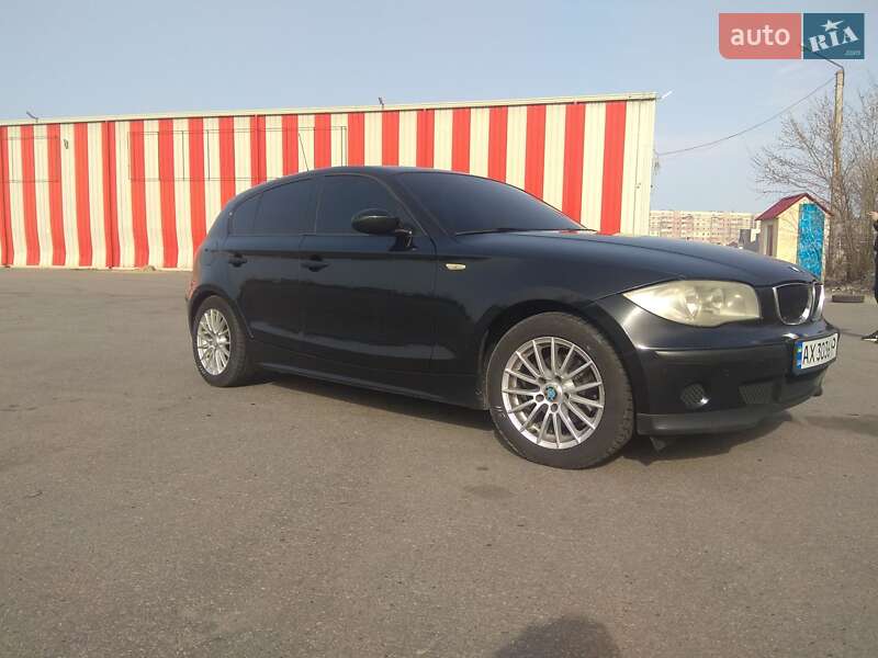 Хэтчбек BMW 1 Series 2005 в Харькове фото 2 Хэтчбек BMW 1 Series 2005 в Харькове