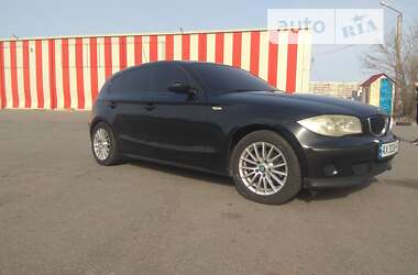 Хэтчбек BMW 1 Series 2005 в Харькове