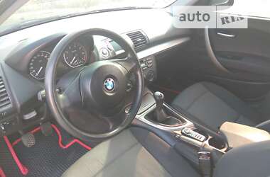 Хэтчбек BMW 1 Series 2005 в Харькове