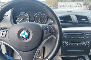 Хэтчбек BMW 1 Series 2009 в Буче