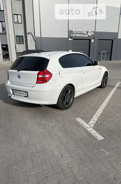 Хетчбек BMW 1 Series 2011 в Івано-Франківську