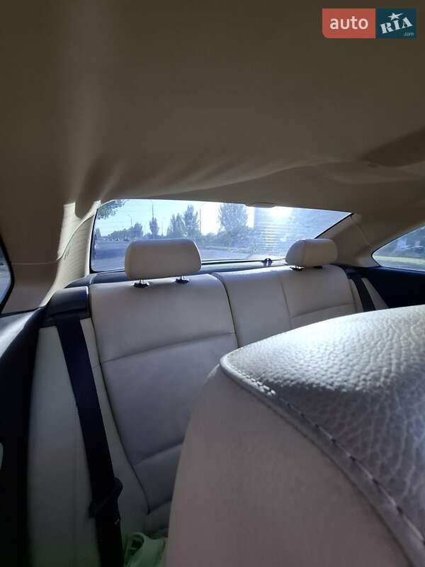 Купе BMW 1 Series 2010 в Днепре фото 8 Купе BMW 1 Series 2010 в Днепре