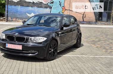 Хэтчбек BMW 1 Series 2010 в Луцке