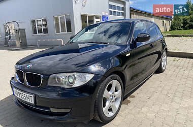 Хетчбек BMW 1 Series 2009 в Мукачевому