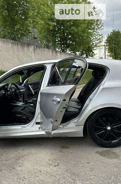 Хэтчбек BMW 1 Series 2007 в Киеве