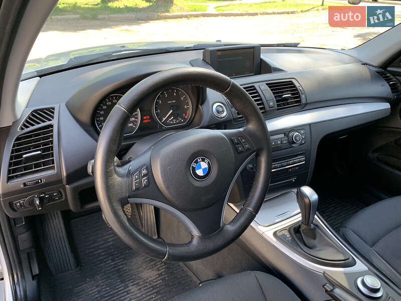 Хэтчбек BMW 1 Series 2007 в Харькове фото 28 Хэтчбек BMW 1 Series 2007 в Харькове