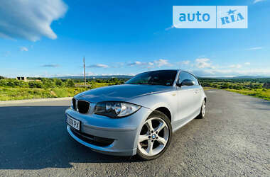 Хэтчбек BMW 1 Series 2009 в Львове