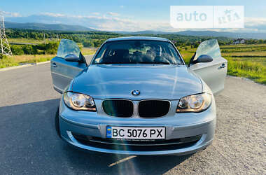 Хэтчбек BMW 1 Series 2009 в Львове