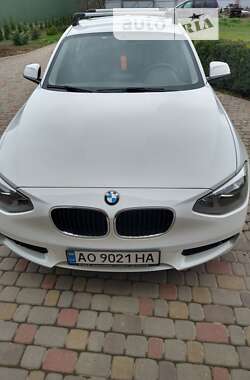 Хетчбек BMW 1 Series 2014 в Ужгороді