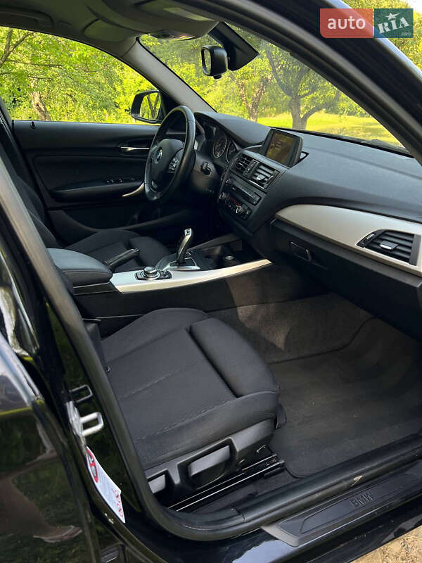 Хэтчбек BMW 1 Series 2014 в Тячеве