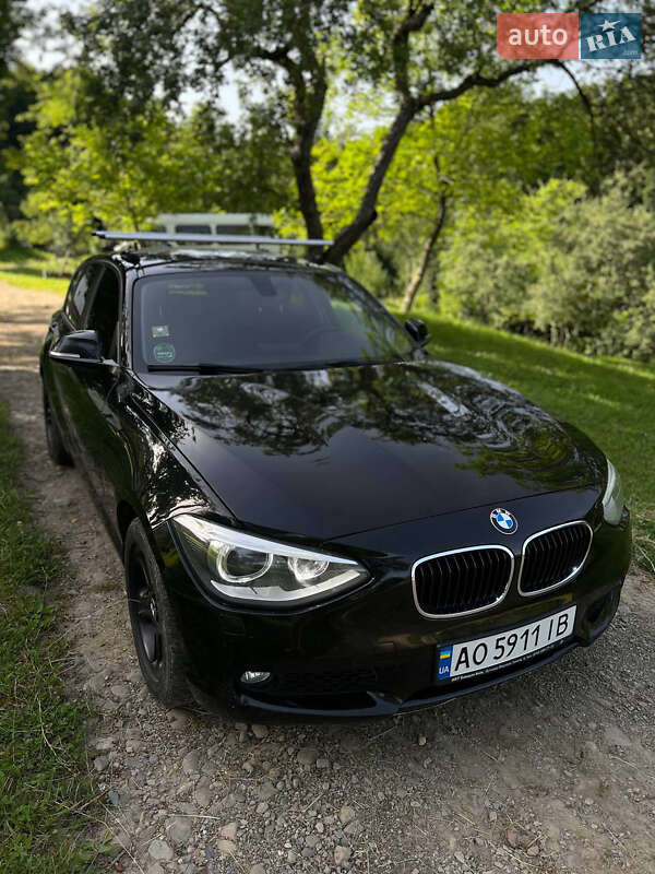 Хэтчбек BMW 1 Series 2014 в Тячеве