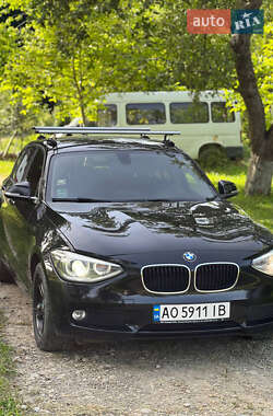 Хэтчбек BMW 1 Series 2014 в Тячеве