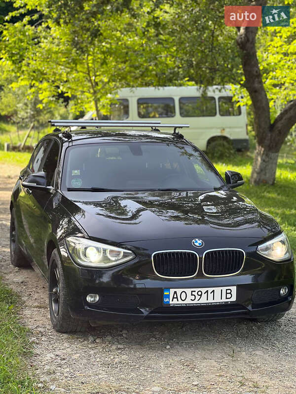 Хэтчбек BMW 1 Series 2014 в Тячеве