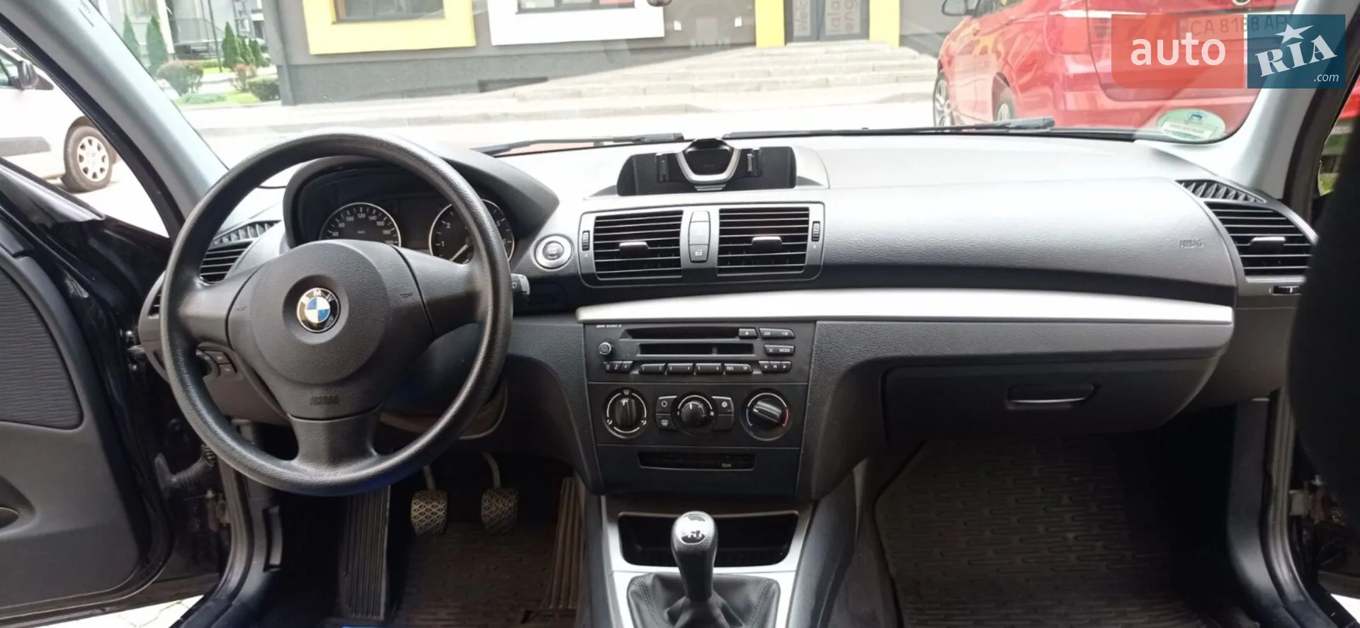 2010 BMW 1er - мініатюра 11