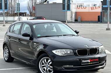 Хетчбек BMW 1 Series 2008 в Києві