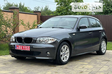 Хэтчбек BMW 1 Series 2005 в Городке