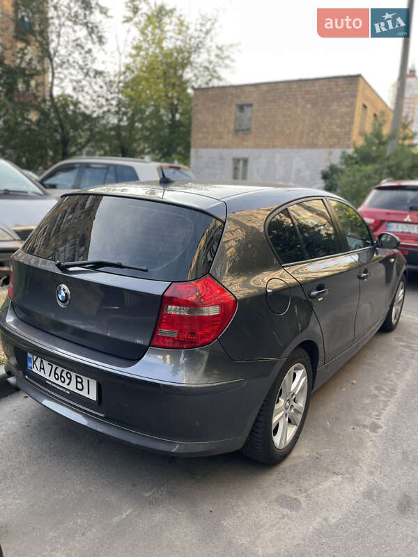 Хетчбек BMW 1 Series 2007 в Києві