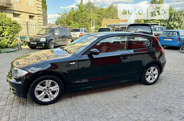 Хэтчбек BMW 1 Series 2008 в Харькове