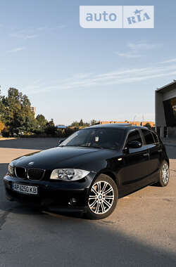 Хетчбек BMW 1 Series 2005 в Запоріжжі