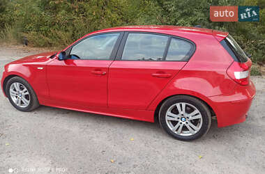 Хэтчбек BMW 1 Series 2006 в Чернигове