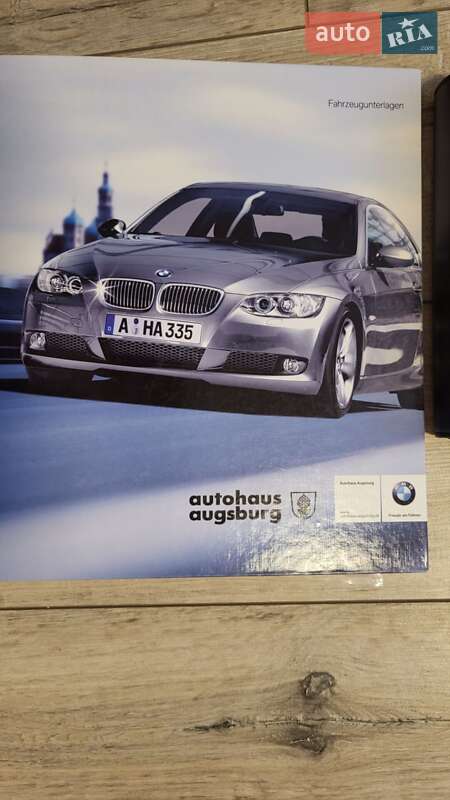 Хэтчбек BMW 1 Series 2010 в Днепре