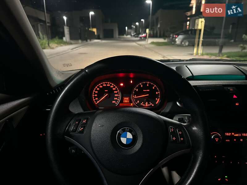 Хэтчбек BMW 1 Series 2007 в Луцке фото 23 Хэтчбек BMW 1 Series 2007 в Луцке