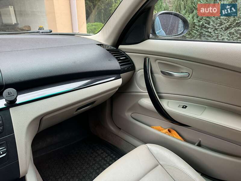 Хэтчбек BMW 1 Series 2007 в Луцке фото 33 Хэтчбек BMW 1 Series 2007 в Луцке