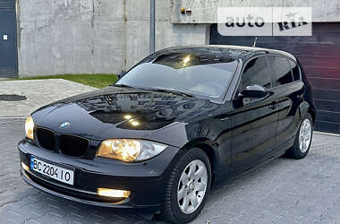 Хэтчбек BMW 1 Series 2008 в Львове