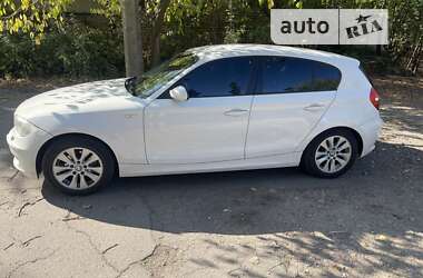 Хэтчбек BMW 1 Series 2008 в Николаеве