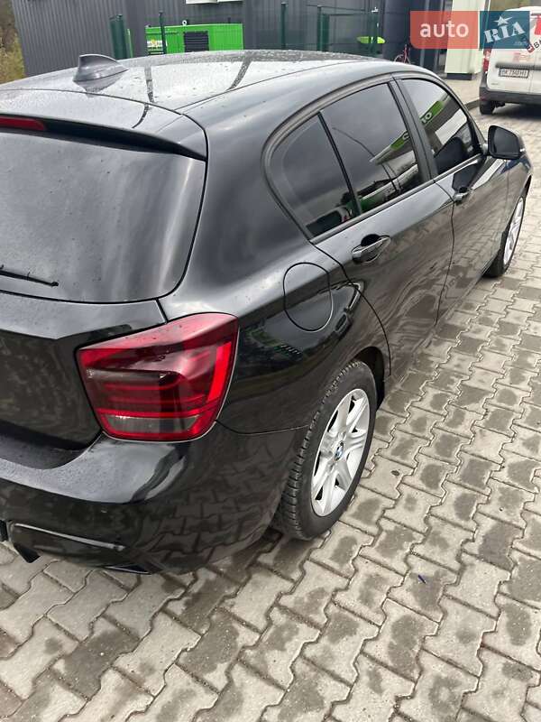 Хэтчбек BMW 1 Series 2012 в Болехове
