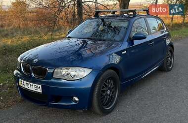 Хетчбек BMW 1 Series 2006 в Ужгороді