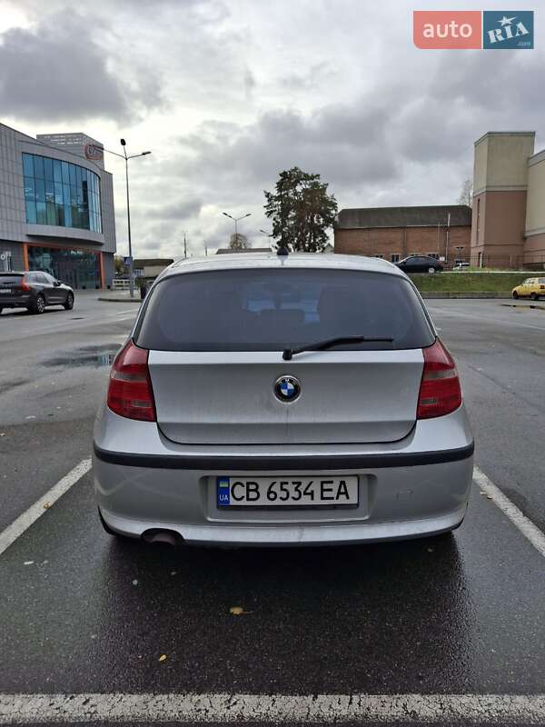 Хетчбек BMW 1 Series 2008 в Чернігові