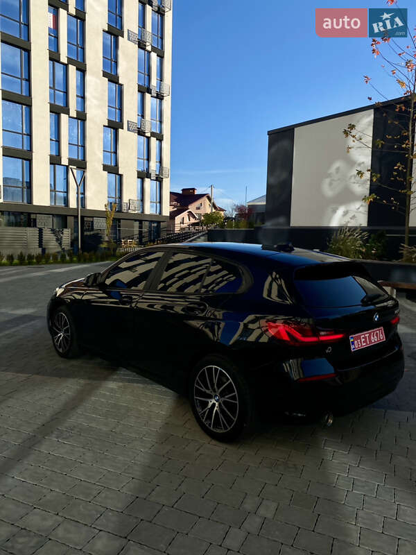 Хетчбек BMW 1 Series 2020 в Івано-Франківську