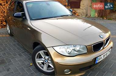 Хэтчбек BMW 1 Series 2005 в Николаеве