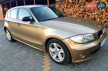 Хэтчбек BMW 1 Series 2005 в Николаеве