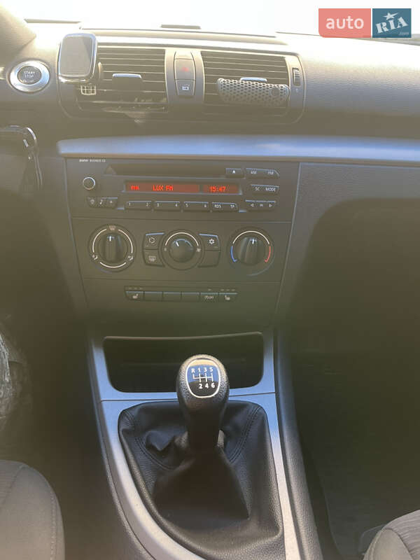 Хэтчбек BMW 1 Series 2009 в Львове
