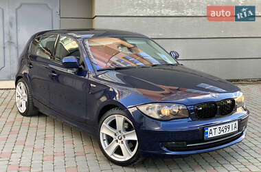 Хэтчбек BMW 1 Series 2010 в Ивано-Франковске