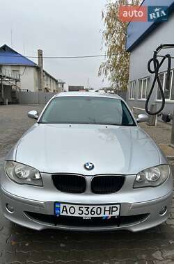 Хетчбек BMW 1 Series 2005 в Мукачевому