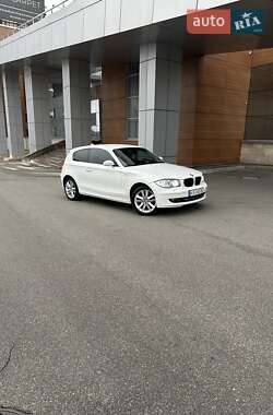 Хетчбек BMW 1 Series 2007 в Києві