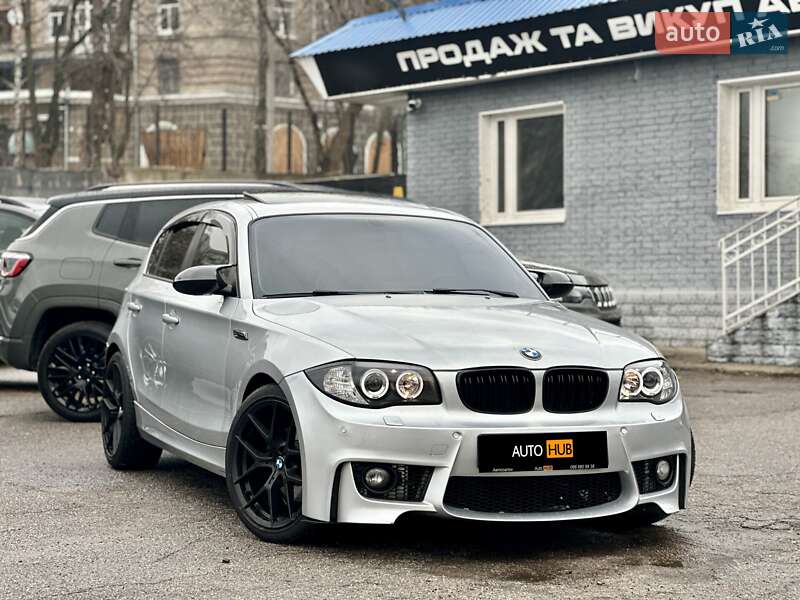 Хэтчбек BMW 1 Series 2007 в Харькове