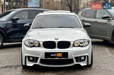 Хэтчбек BMW 1 Series 2007 в Харькове