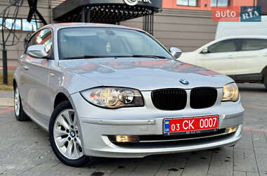 Хетчбек BMW 1 Series 2010 в Дрогобичі