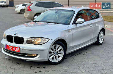 Хетчбек BMW 1 Series 2010 в Дрогобичі