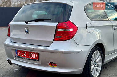 Хетчбек BMW 1 Series 2010 в Дрогобичі