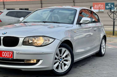 Хетчбек BMW 1 Series 2010 в Дрогобичі