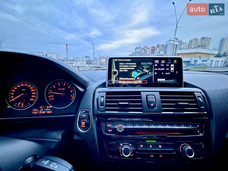 Хэтчбек BMW 1 Series 2012 в Киеве