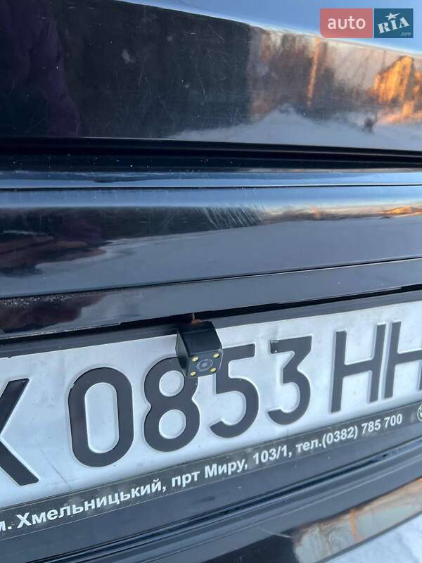 Хэтчбек BMW 1 Series 2011 в Хмельницком